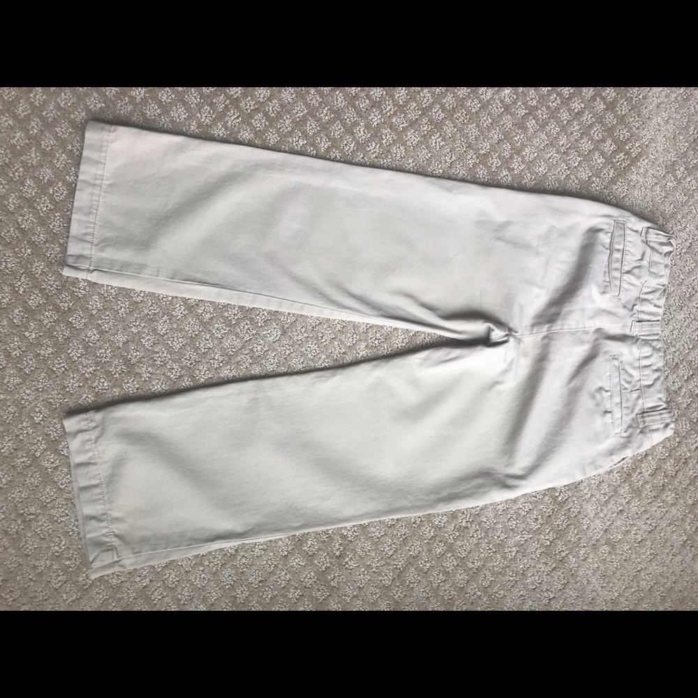 Children’s Place boy’s khaki pants. Zipper front